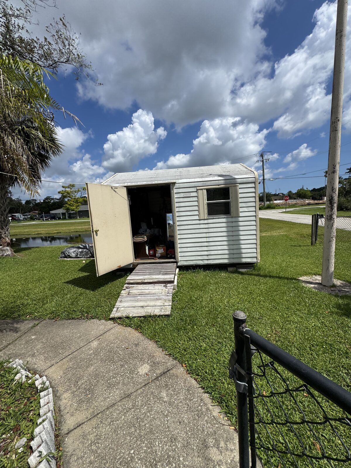 321 Monroe Pl — Photo 29