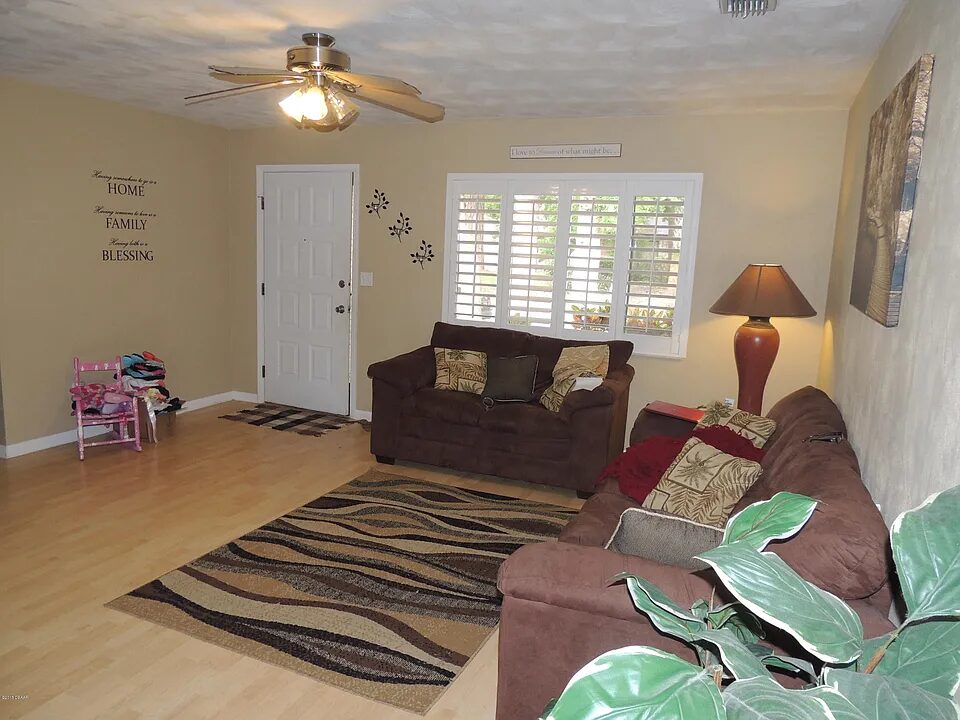 2943 Foxcroft Ln — Photo 18
