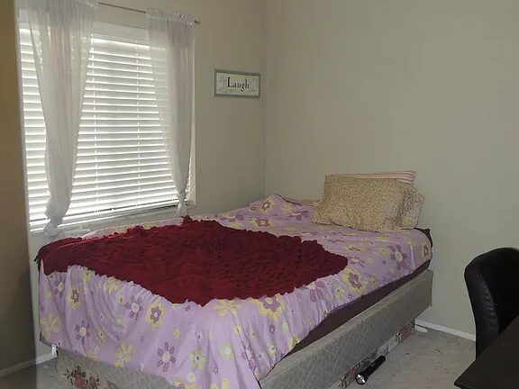 2943 Foxcroft Ln — Photo 17