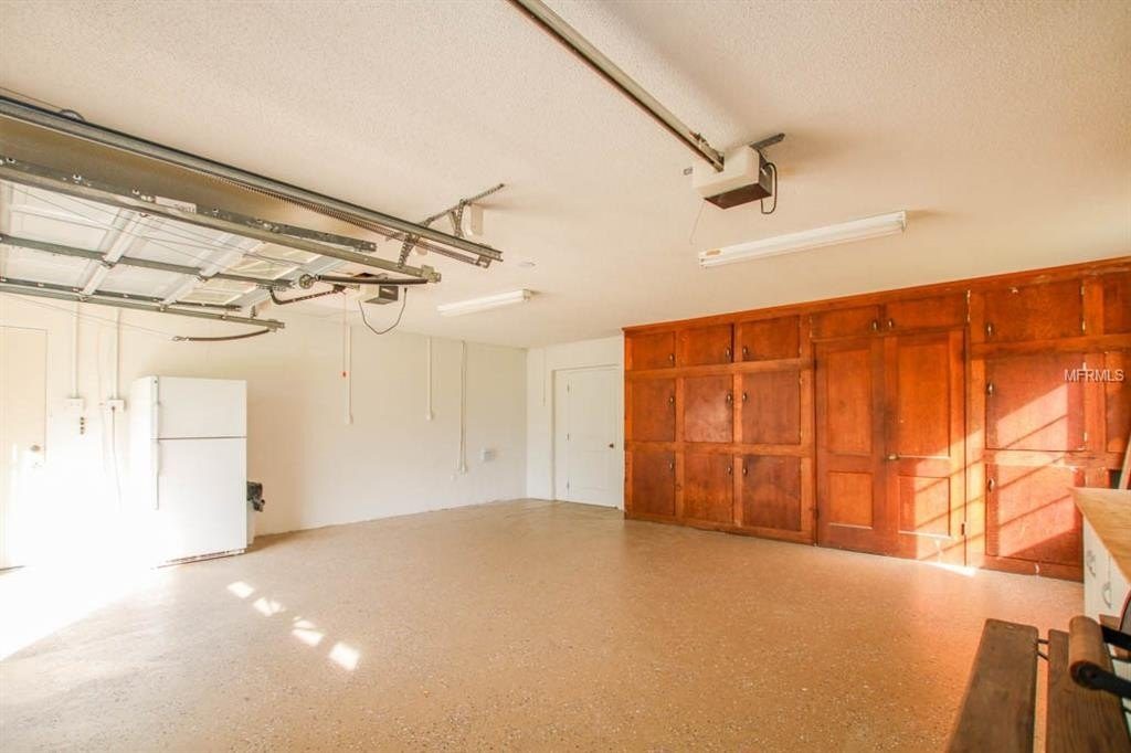 243 N Wales Dr — Photo 12