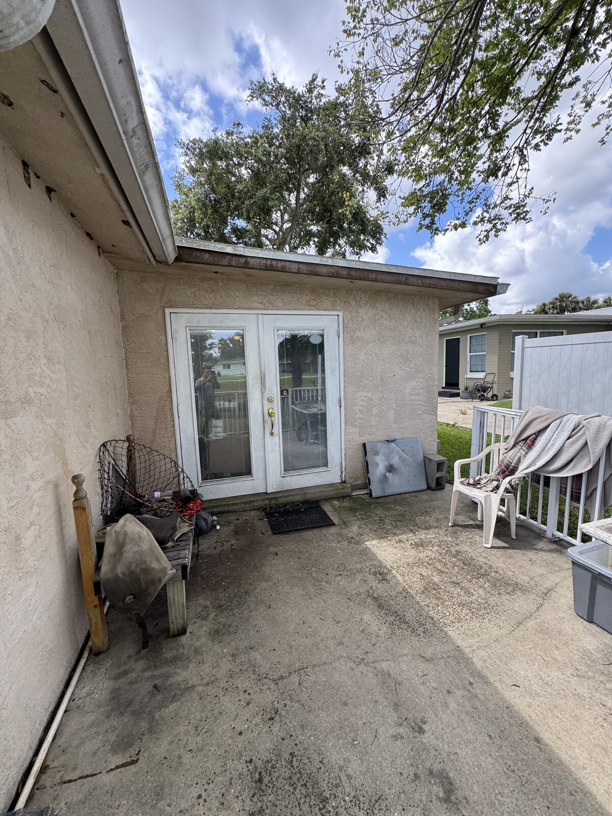321 Monroe Pl — Photo 9