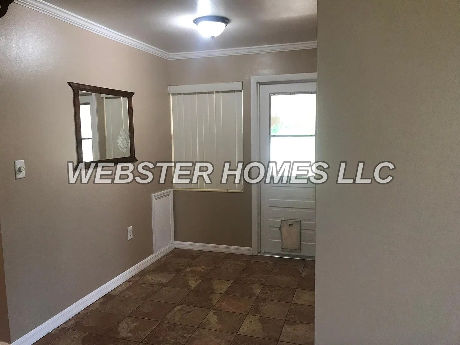 1017 E Howry Ave — Photo 3