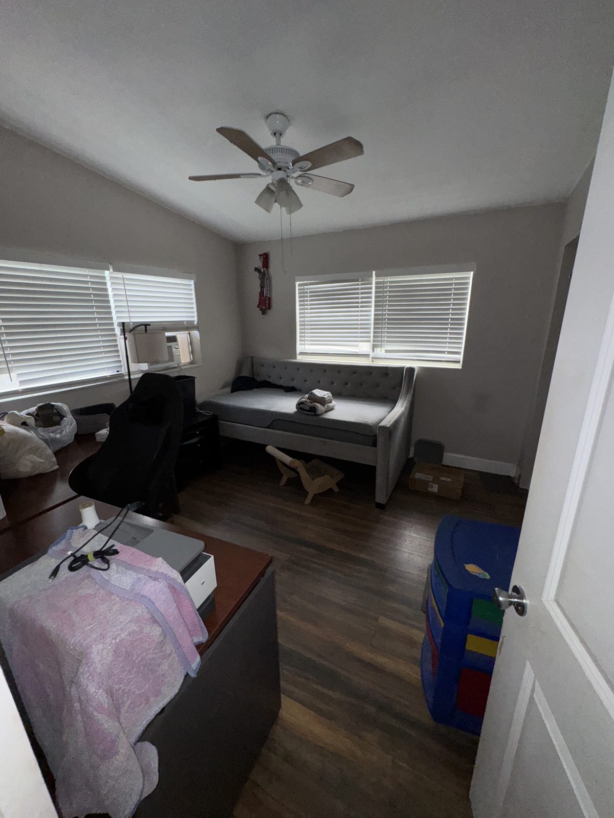 3005 S Park Ave — Photo 35