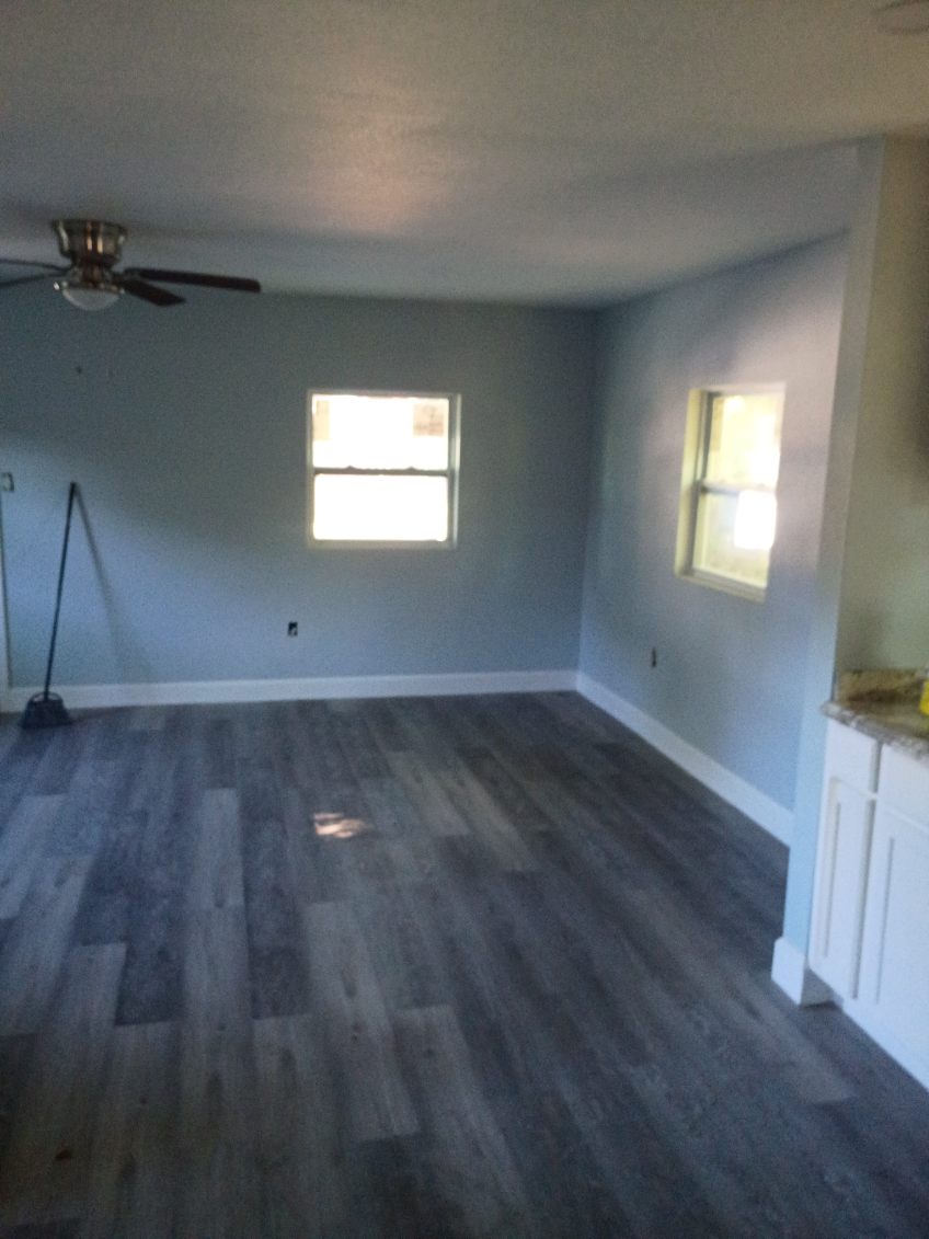 607 Raleigh St — Photo 14