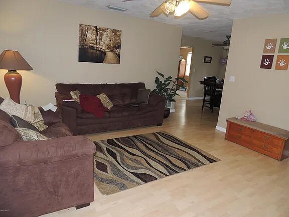 2943 Foxcroft Ln — Photo 10