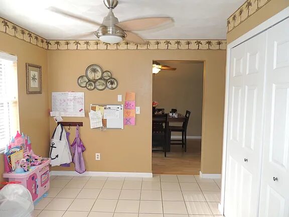 2943 Foxcroft Ln — Photo 5