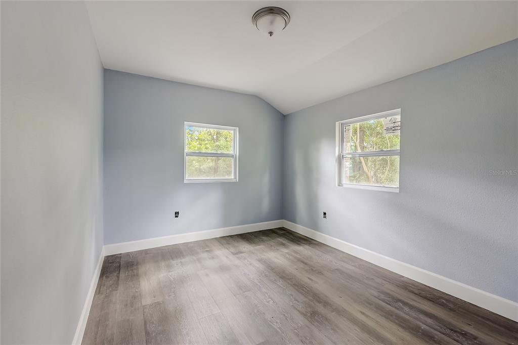 607 Raleigh St — Photo 18