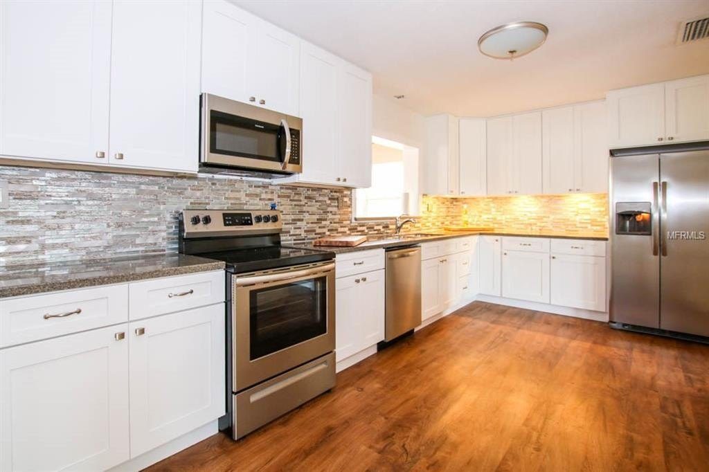 243 N Wales Dr — Photo 13